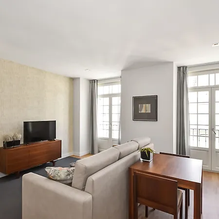 Augusta Serviced Apartment *